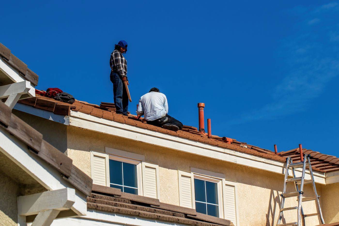 Pitched tiled roof construction context