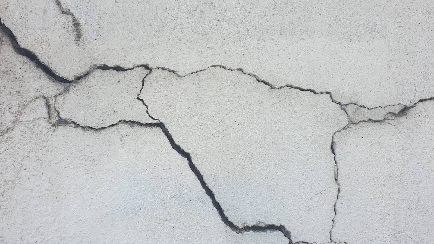M08-04 reviewed waterproofing application context